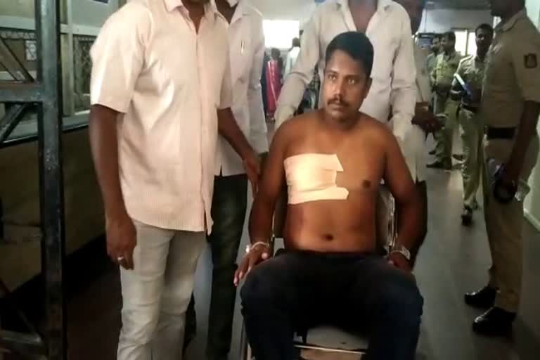 accused escaped who stabbed on police constable in shivamogga