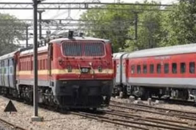 Train cancelled for Agnipath Scheme protest