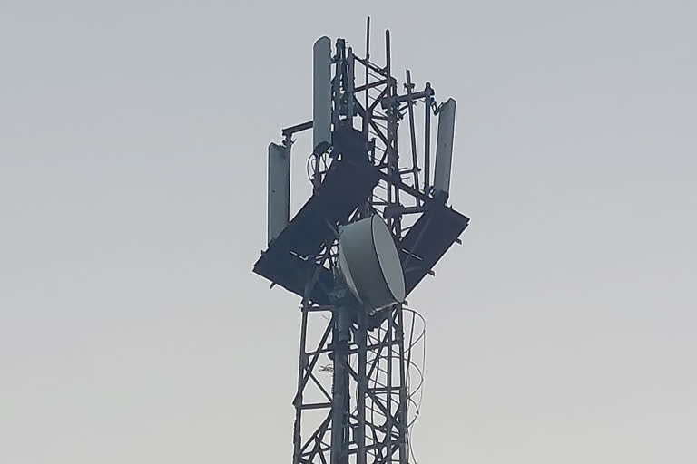 600 mobile towers goes missing in Tamil Nadu