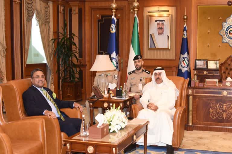 بھارتی سفیر نے کویت کے  پہلے نائب وزیر اعظم سے ملاقات کی