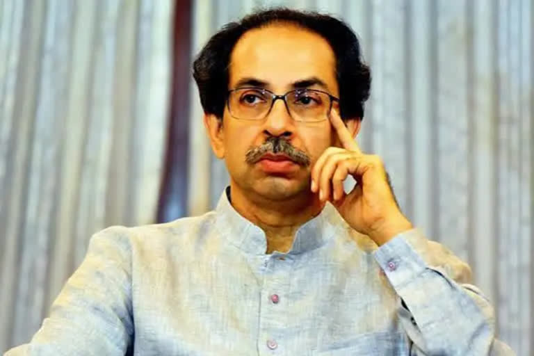 How many MLAs support Shiv Sena chief Uddhav Thackeray?