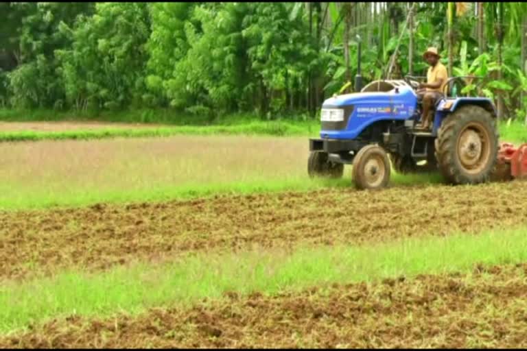 shortage-of-fertlizer-for-agriculture-activity-in-karwar
