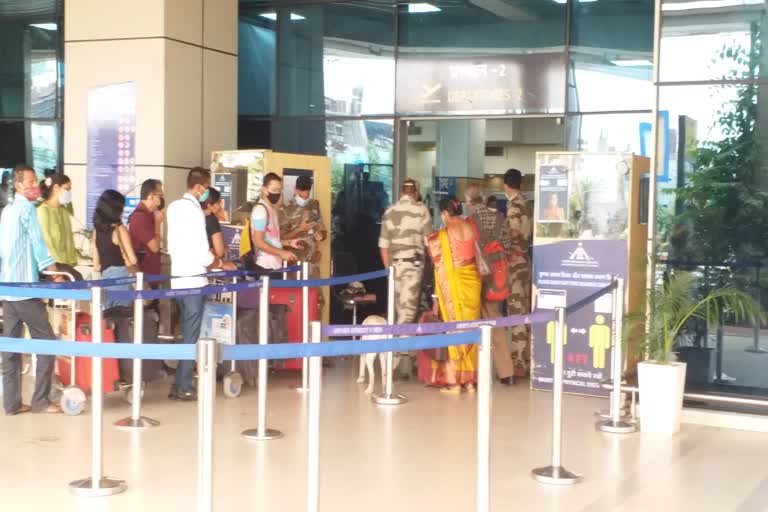पटना एयरपोर्ट पर बढ़ाई गई सख्ती