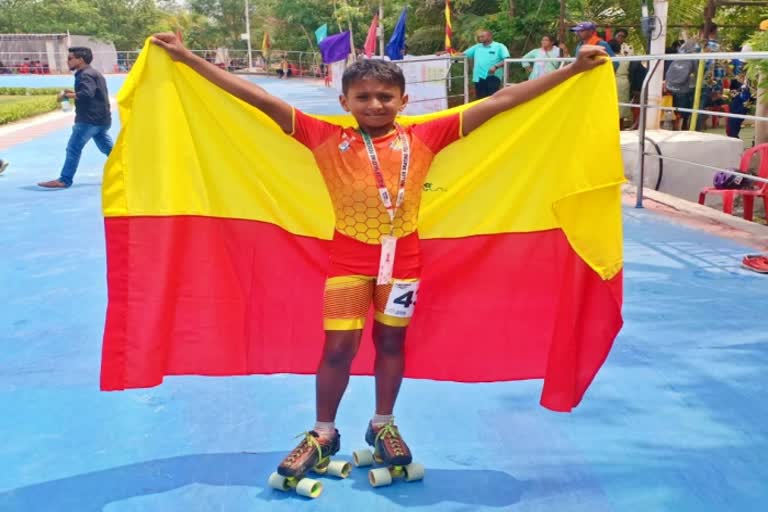 a-boy-win-medal-in-quad-skating-championship