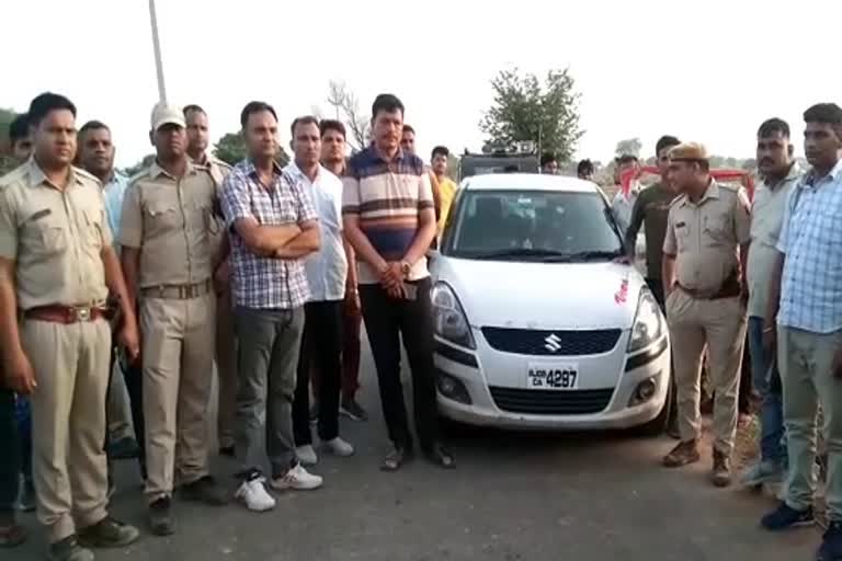 car looted in dholpur