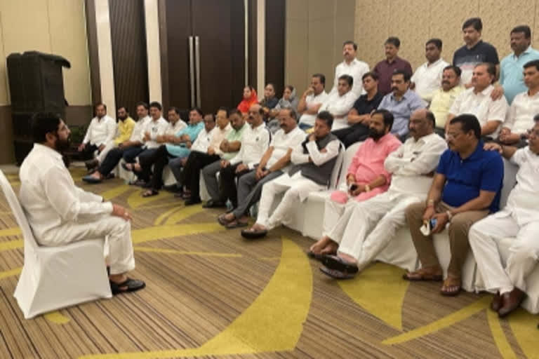 Eknath Shinde assures rebel MLAs