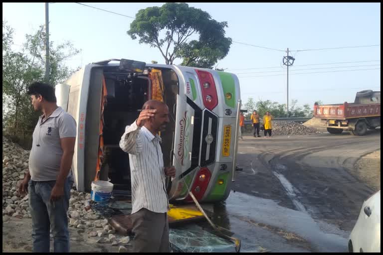 Bus Accident in Ghumarwin