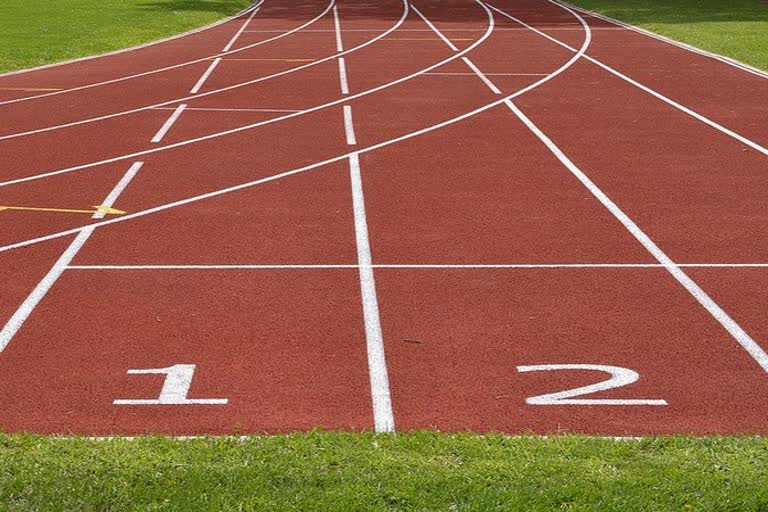 105 year old woman creates record, 105 year old woman's record in race, old woman creates 100 meter record, World records in race