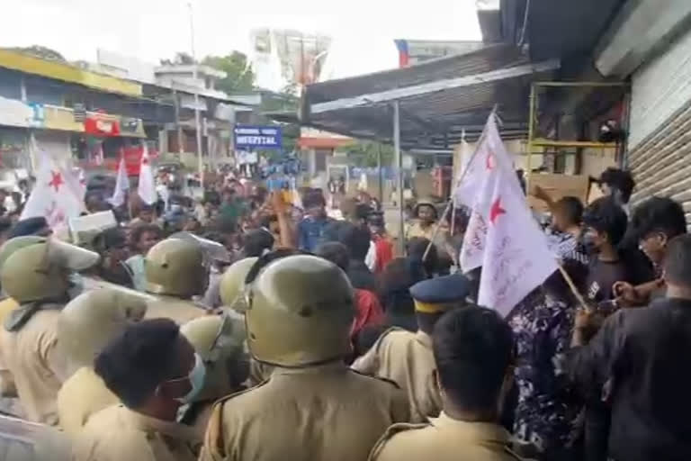 Rahul Gandhi MPs office vandalized in Wayanad after SFI march