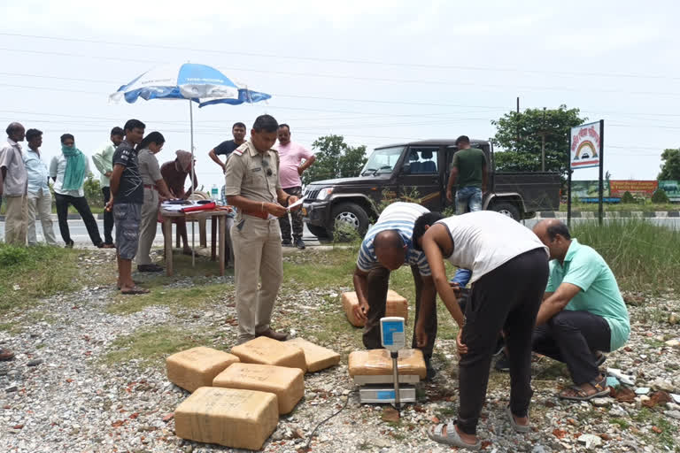 Cannabis Recovered from a car in Jalpaiguri