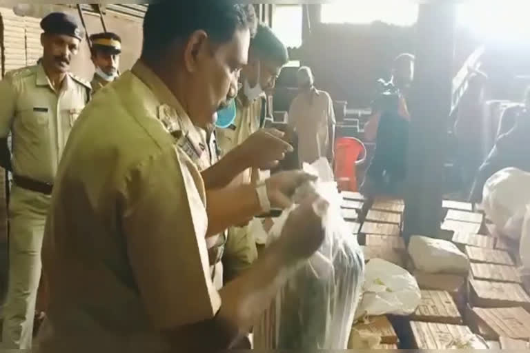 drugs disposed by thrissur city police  thrissur city police  drugs  MDMA  Hashish oil  Opium  Cannabis  ലഹരി വസ്‌തുക്കള്‍ തീയിട്ട് നശിപ്പിച്ചു  എംഡിഎംഎ  കഞ്ചാവ്  ഹാഷിഷ് ഓയില്‍  തൃശ്ശൂർ സിറ്റി പൊലീസ്