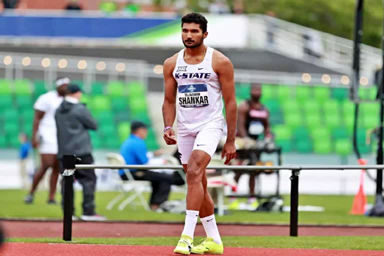 sports  Commonwealth Games  Tejaswin Shankar  Delhi High Court  Indian Olympic Association  IOA  Srinu Bugatha  Anish Thapa  Anish Thapa  Anish Thapa  तेजस्विन शंकर  भारतीय ओलंपिक संघ  आईओए  दिल्ली उच्च न्यायालय  भारतीय एथलेटिक्स महासंघ