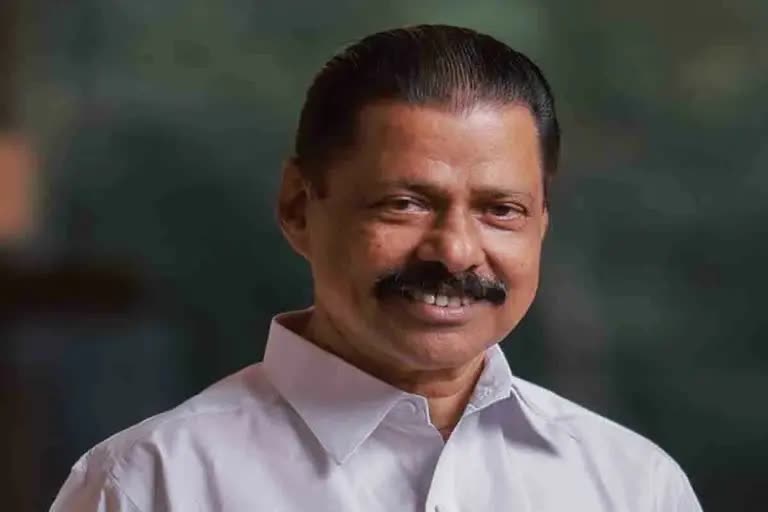 excise minister mv govindan student youth organisation  members of student youth organisation Alcoholics  എക്സൈസ് വകുപ്പ് മന്ത്രി എം വി ഗോവിന്ദൻ  വിദ്യാർഥി യുവജന സംഘടന മദ്യപാനികൾ