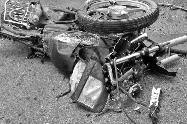 two-youths-died-in-road-accident-in-rayachur