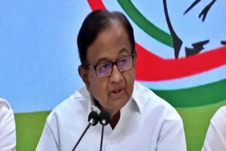 new Congress economic policy  P Chidambaram Congress economic policy  Jobs top the priority list in new Congress economic policy  അസമത്വം ഏറ്റവും വേഗത്തില്‍ വളരുന്നത് ഇന്ത്യയില്‍  തൊഴില്‍ അവസരങ്ങള്‍ നിര്‍മിക്കുക ലക്ഷ്യം  കോണ്‍ഗ്രസിന്‍റെ പുത്തന്‍ സാമ്പത്തിക നയം