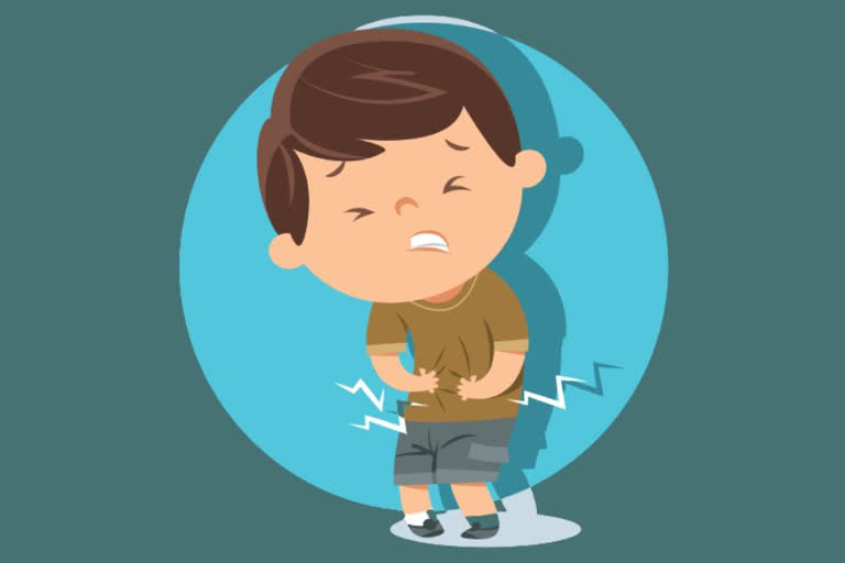 worm infestation in kids, what are the symptoms of worm infestation, worm infection, intestinal works, how to prevent worm infestation, types of worm infestation, types of intestinal worms