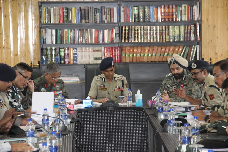 igp-holds-final-security-review-meeting-on-amarnath-yatra