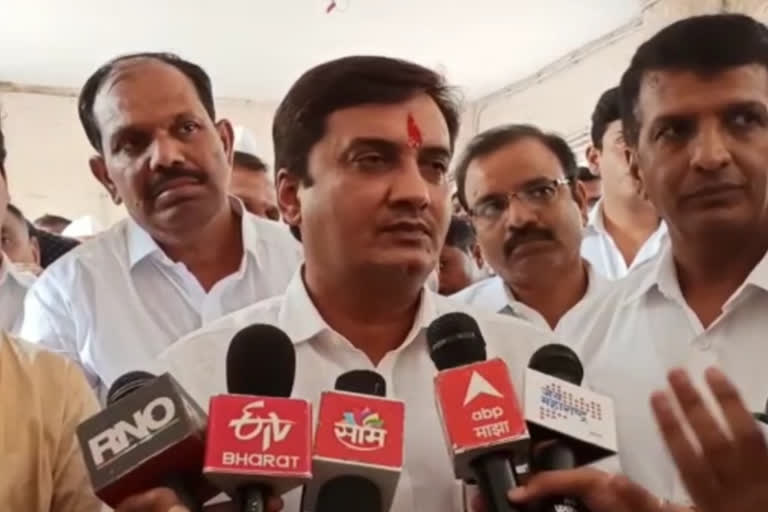 Dhananjay Mahadik