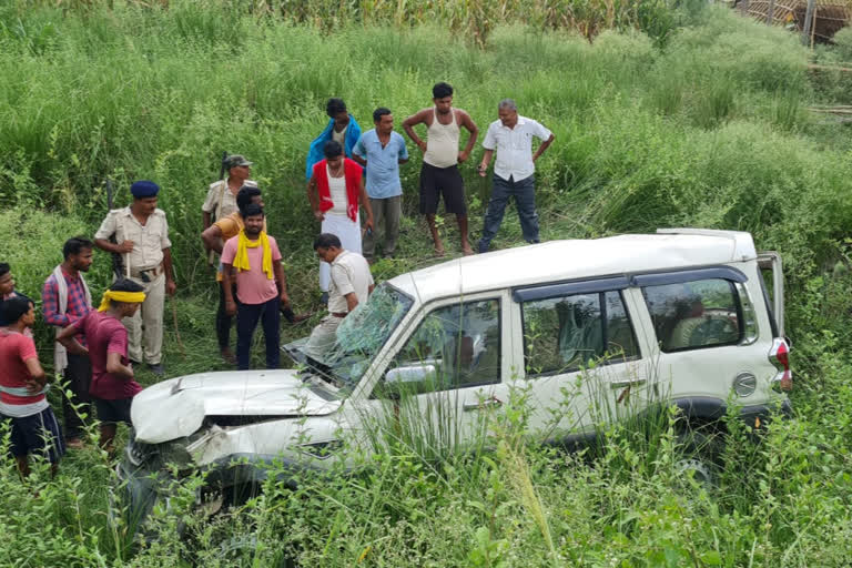 कटिहार में सड़क हादसा