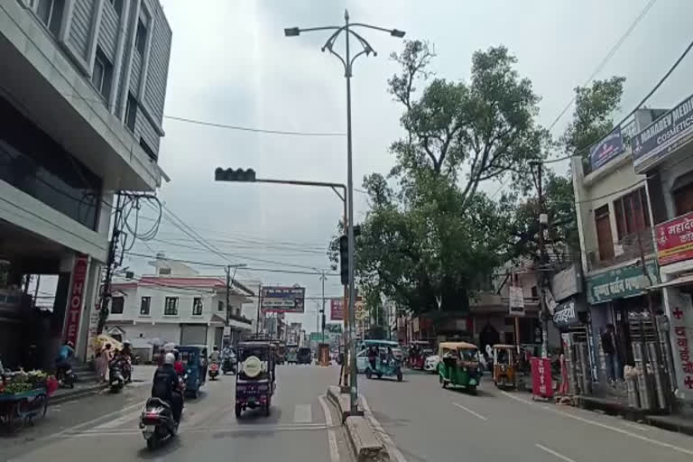 haldwani traffic lights