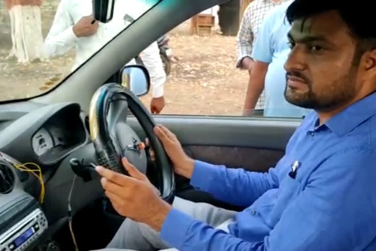 A device that will prevent road accidents invented by engineers of dhanbad