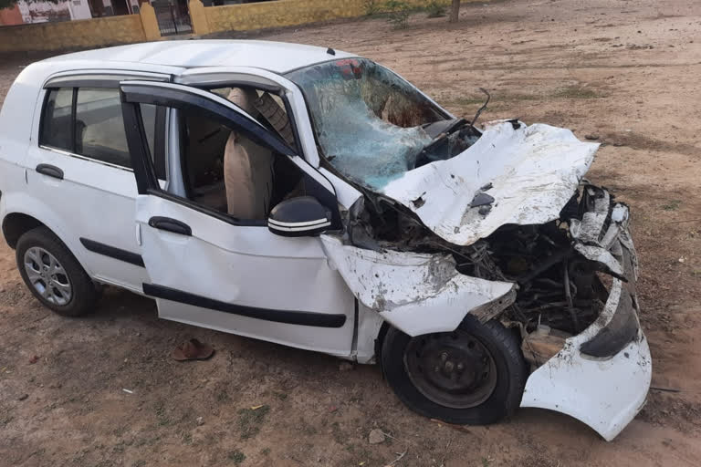 5 killed in a road accident in Rajasthan