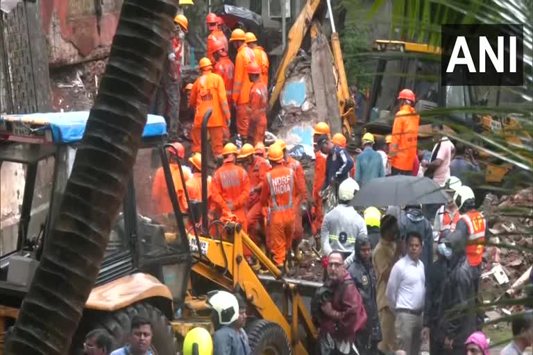 Kurla Building Collapse