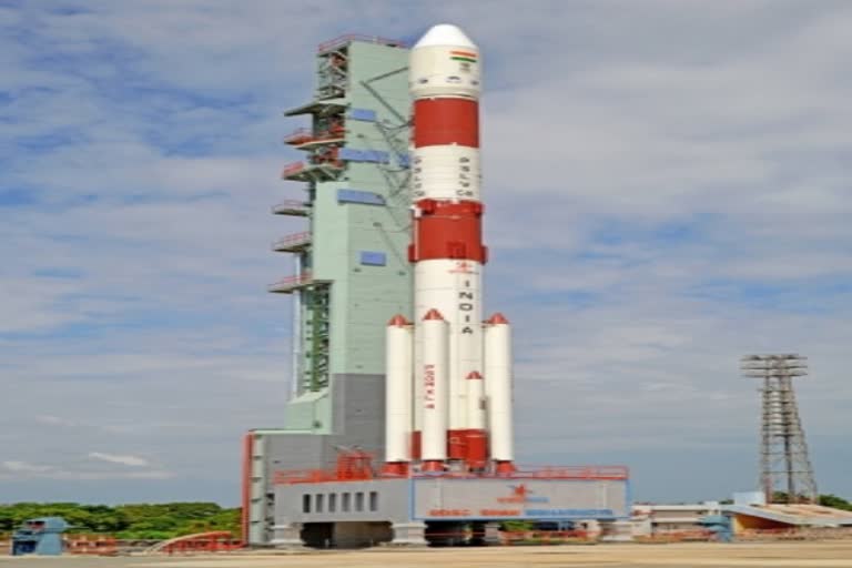 Indian rocket will carry three satellites