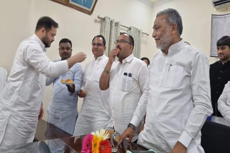 Breaking: 4 out of 5 AIMIM MLAs in Bihar join RJD