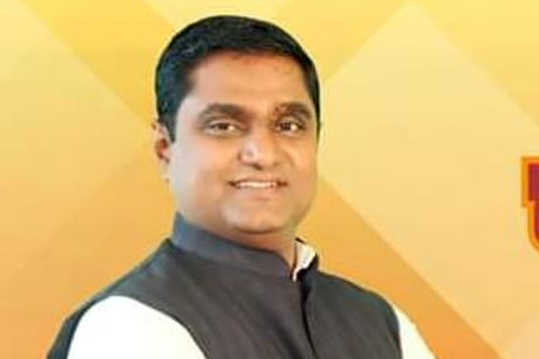 MLA. Dr. Balaji Kinikar