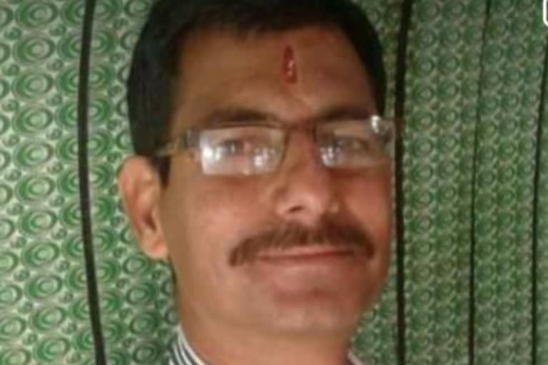 Dashauli village head Husband died
