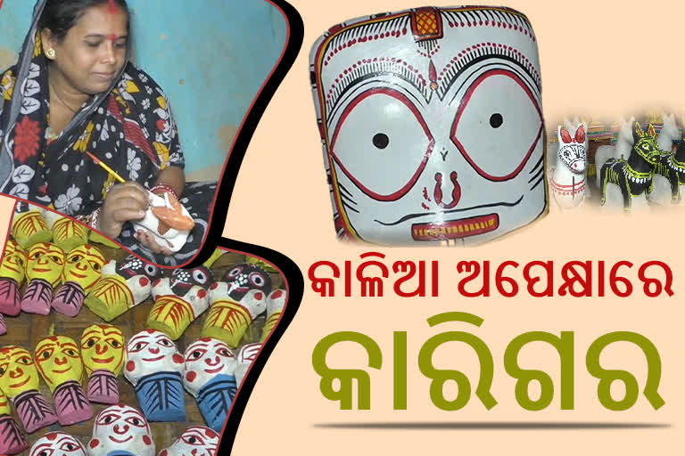 ରାତି ପହିଲେ ଘୋଷଯାତ୍ରା, ଲୋକଙ୍କ ଅପେକ୍ଷାରେ ଦେବଦେବୀଙ୍କ କୁନି ପ୍ରତିମୂର୍ତ୍ତି