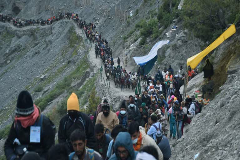 first batch of amarnath Yatra flagged oof