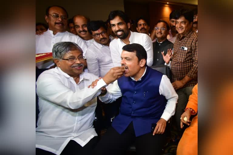 Devendra Fadnavis greeted