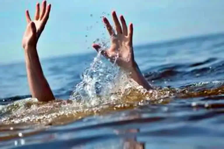 Boat capsizes off Senegal coastline, migrants killed in Senegal Boat capsizes, Senegal Boat capsizes news, ಸೆನೆಗಲ್ ಕರಾವಳಿಯಲ್ಲಿ ಮುಳುಗಿದ ದೋಣಿ, ಸೆನೆಗಲ್‌ ಮುಗುಚಿ ಬಿದ್ದ ದೋಣಿಯಲ್ಲಿ ವಲಸಿಗರ ಸಾವು, ಸೆನೆಗಲ್ ಬೋಟ್ ಮುಳುಗಿದ ಸುದ್ದಿ,