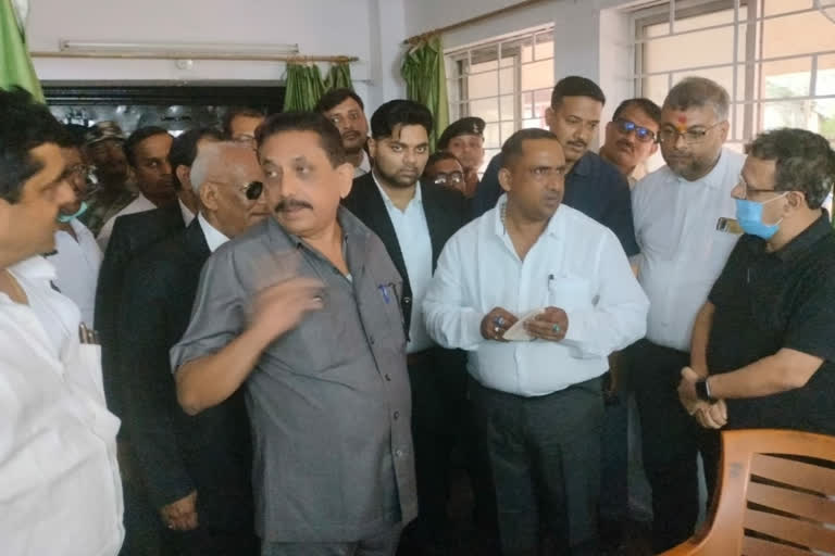 Minister Banna Gupta visited Ranchi Civil Court