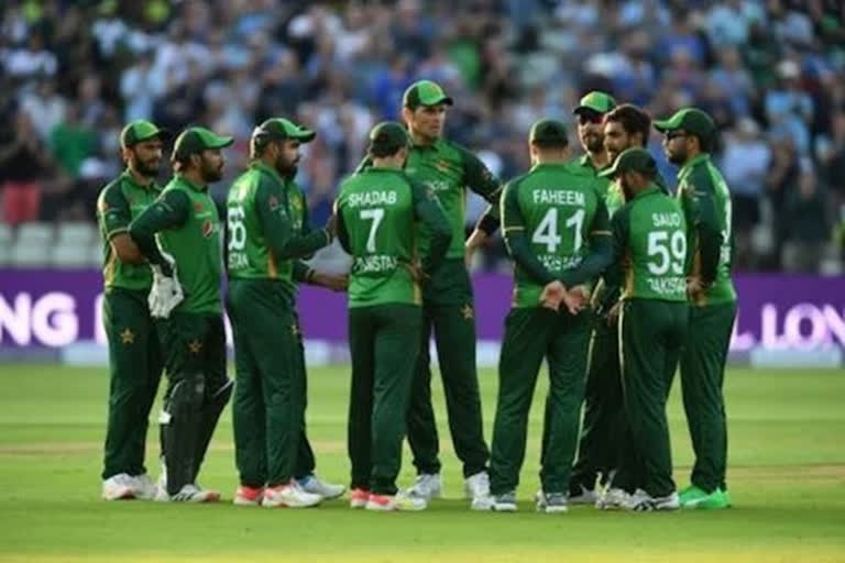 Pakistan cricket board Announces Central Contract