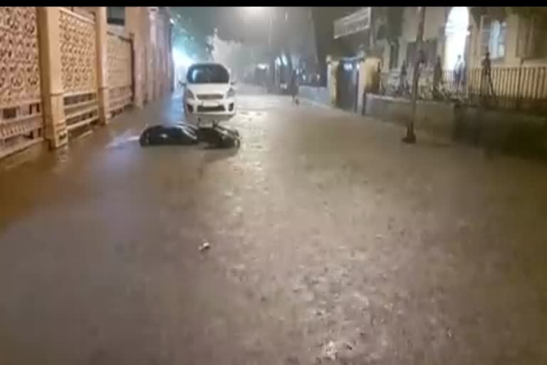 Heavy rains in Mumbai