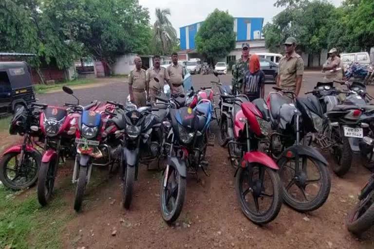 stolen bikes seized; Looter arrested