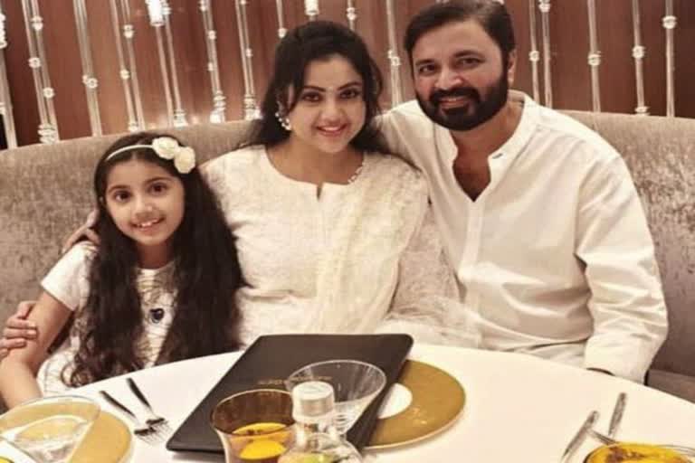 Actress Meena responds to false propaganda on her husband's death