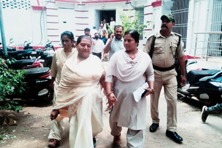 गया: कांग्रेस नेता लाछो देवी ने किया सरेंडर, ड्रग्स मामले में हैं आरोपी,  congress-leader-lachho-devi-surrenders-in-gaya-court