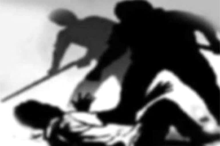 Woman trapped a man in medchal