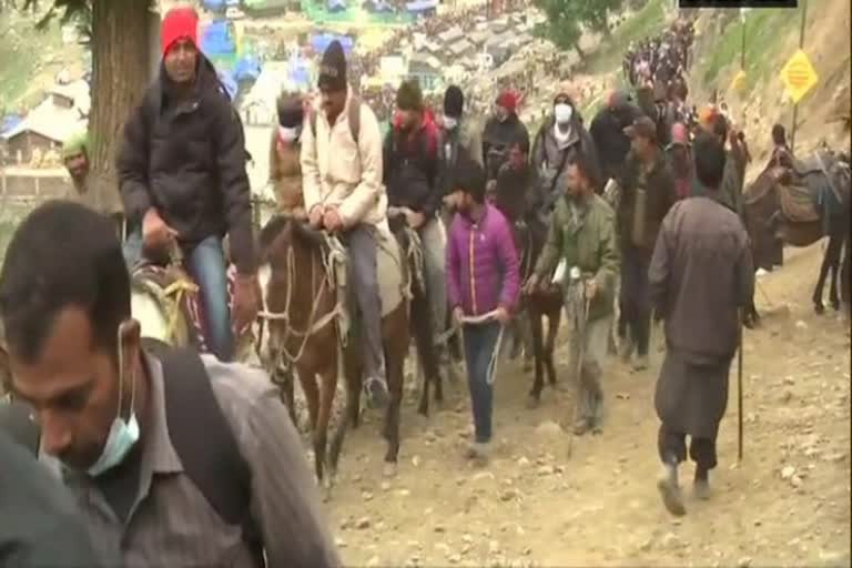 Over 6,000 pilgrims leave Jammu for Amarnath Yatra