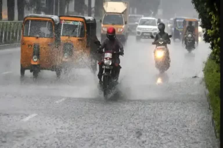 heavy-rain-is-likely-across-karnataka