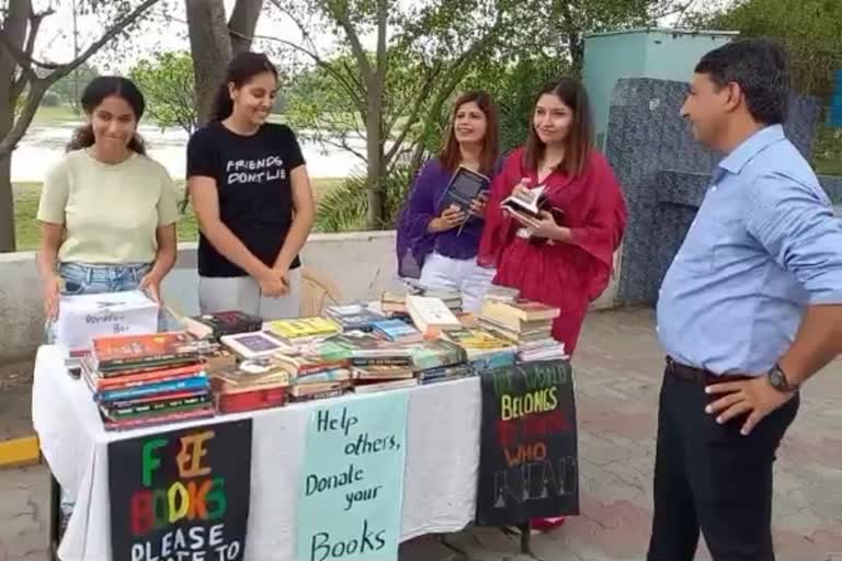 book Stall To Teach Orphans In Sonipat