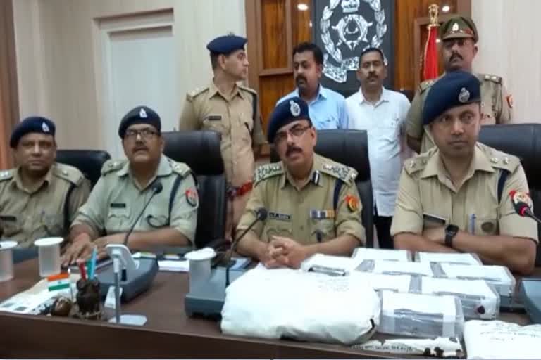 पुलिस ने शिक्षिका के मर्डर का खुलासा किया