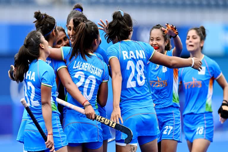 Women Hockey World Cup  Women Hockey World Cup 2022  India vs England  savita Punia  എഫ്‌ഐഎച്ച് ഹോക്കി വനിത ലോകകപ്പ് 2022  ഹോക്കി വനിത ലോകകപ്പ്  ഇന്ത്യ vs ഇംഗ്ലണ്ട്  സവിത പൂനിയ  rani rampal  റാണി റാംപാല്‍