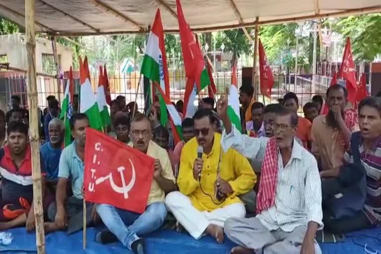 one day strike in Pakur