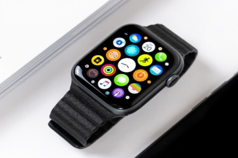 Apple Watch Series 8