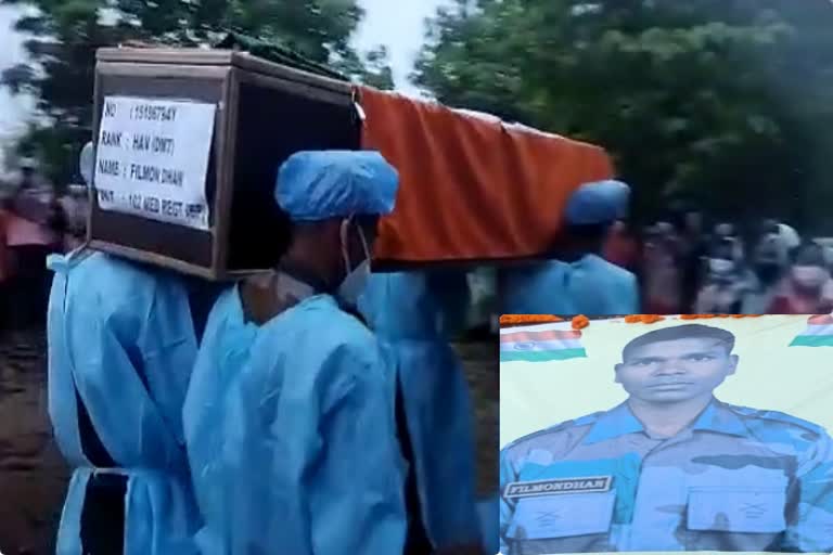 cremation of martyred Jawan Havildar Filmon Dhan in Ranchi